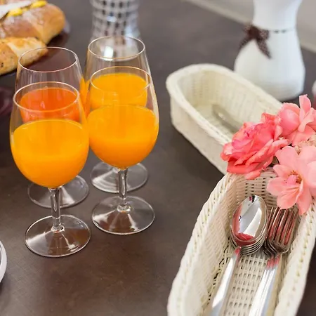 B&B Paradiso 산살보